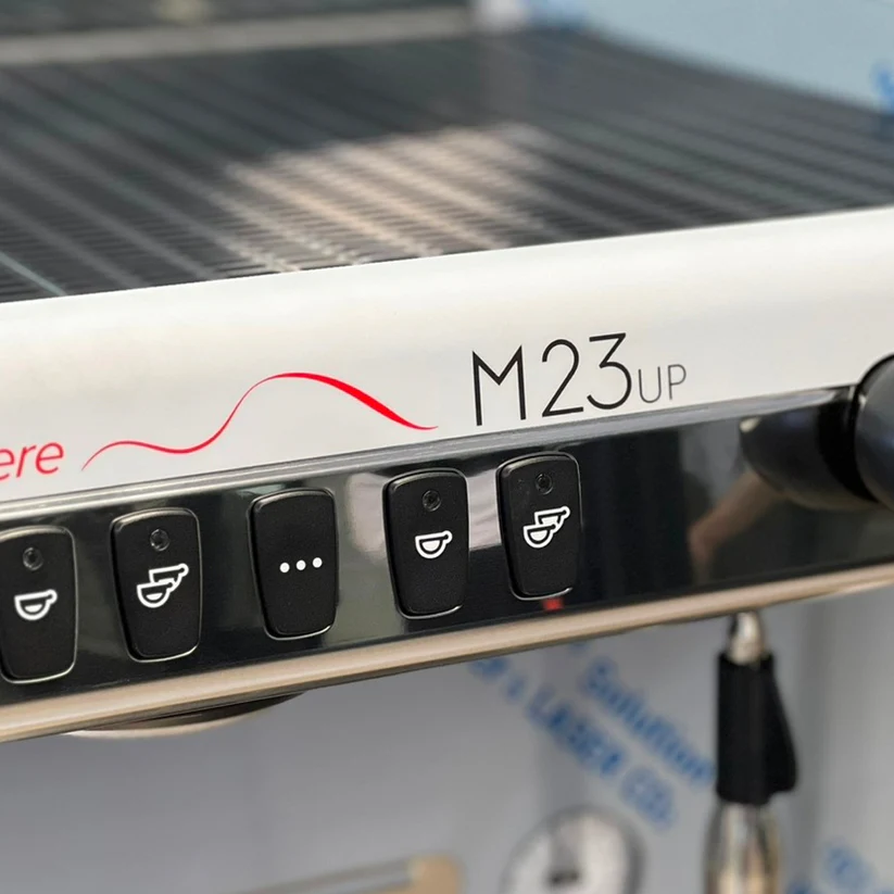 دستگاه اسپرسوساز La Cimbali مدل M23 تمام اتوماتیک